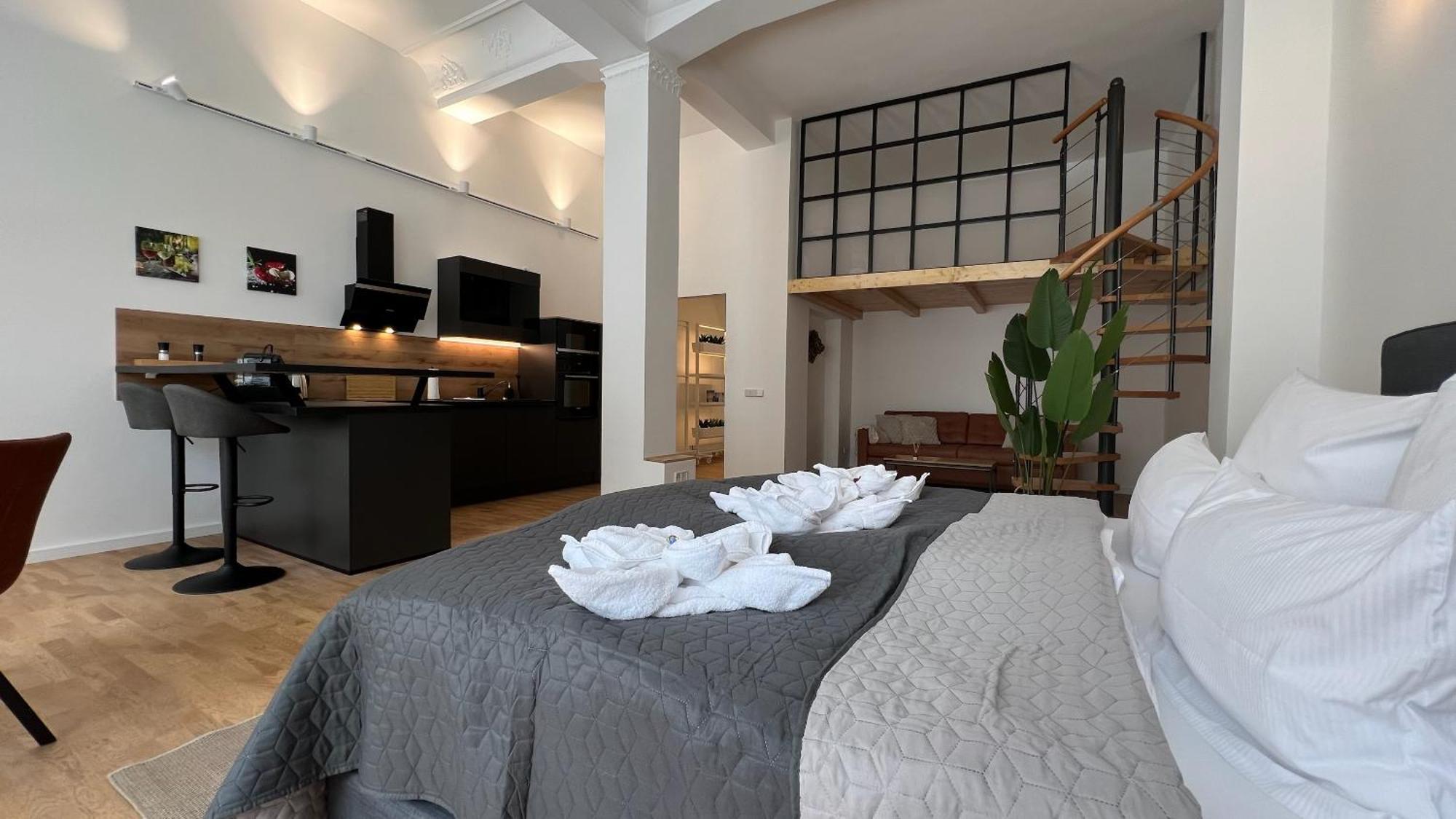 Neu! City-Loft-Apartment Im Goethe Palais I 5P I Lift I Parkplatz I Zentrum I Helios เอาเออ ภายนอก รูปภาพ